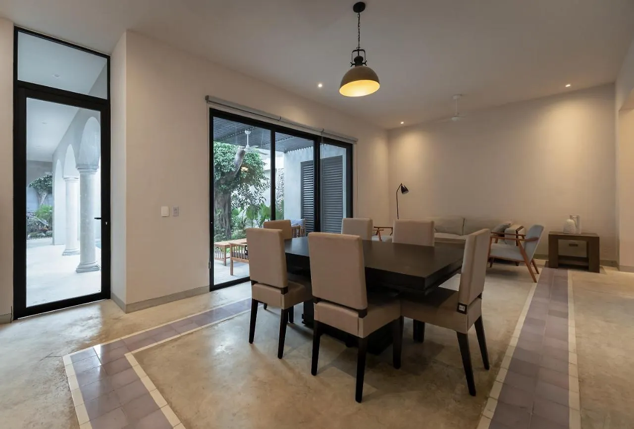 2 Bedrooms W/Tv Room And Studio W/Pool And Garage Mérida Nyaraló