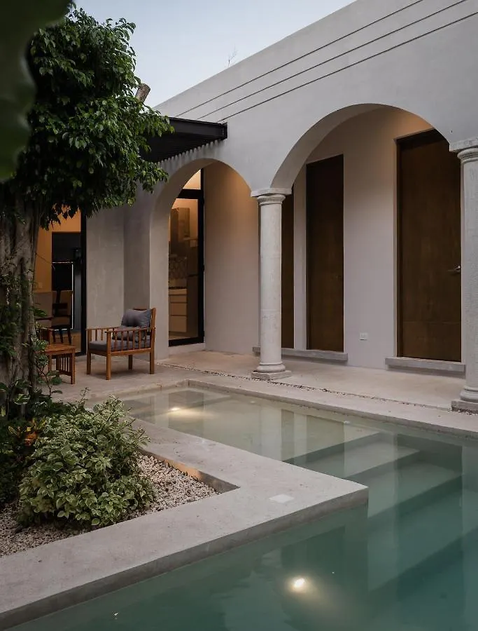 2 Bedrooms W/Tv Room And Studio W/Pool And Garage Mérida Nyaraló