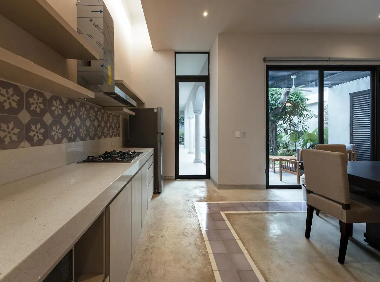 2 Bedrooms W/Tv Room And Studio W/Pool And Garage Mérida 0*,  Mexikó